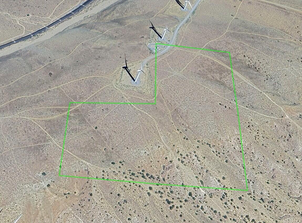 4899 Oak Creek Road Mojave, CA 93501 - Photo 1 of 8 22435106 close