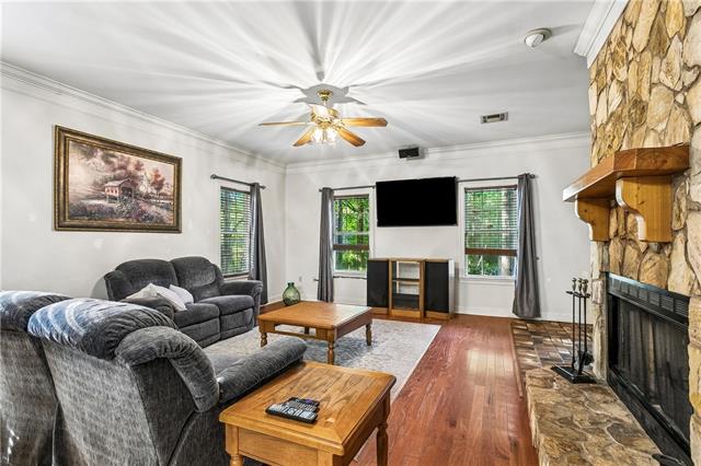 22556 3rd Street Mandeville, LA 70471 - Photo 3 of 15
