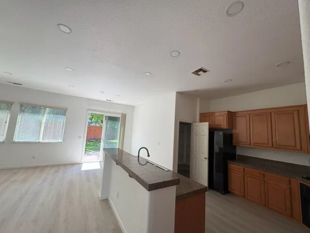 $3,100 | 2638 Breaker Way, Stockton, CA 95209