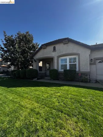 $2,850 | 2638 Breaker Way, Stockton, CA 95209