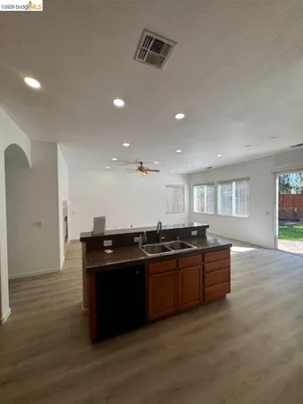 $2,850 | 2638 Breaker Way, Stockton, CA 95209