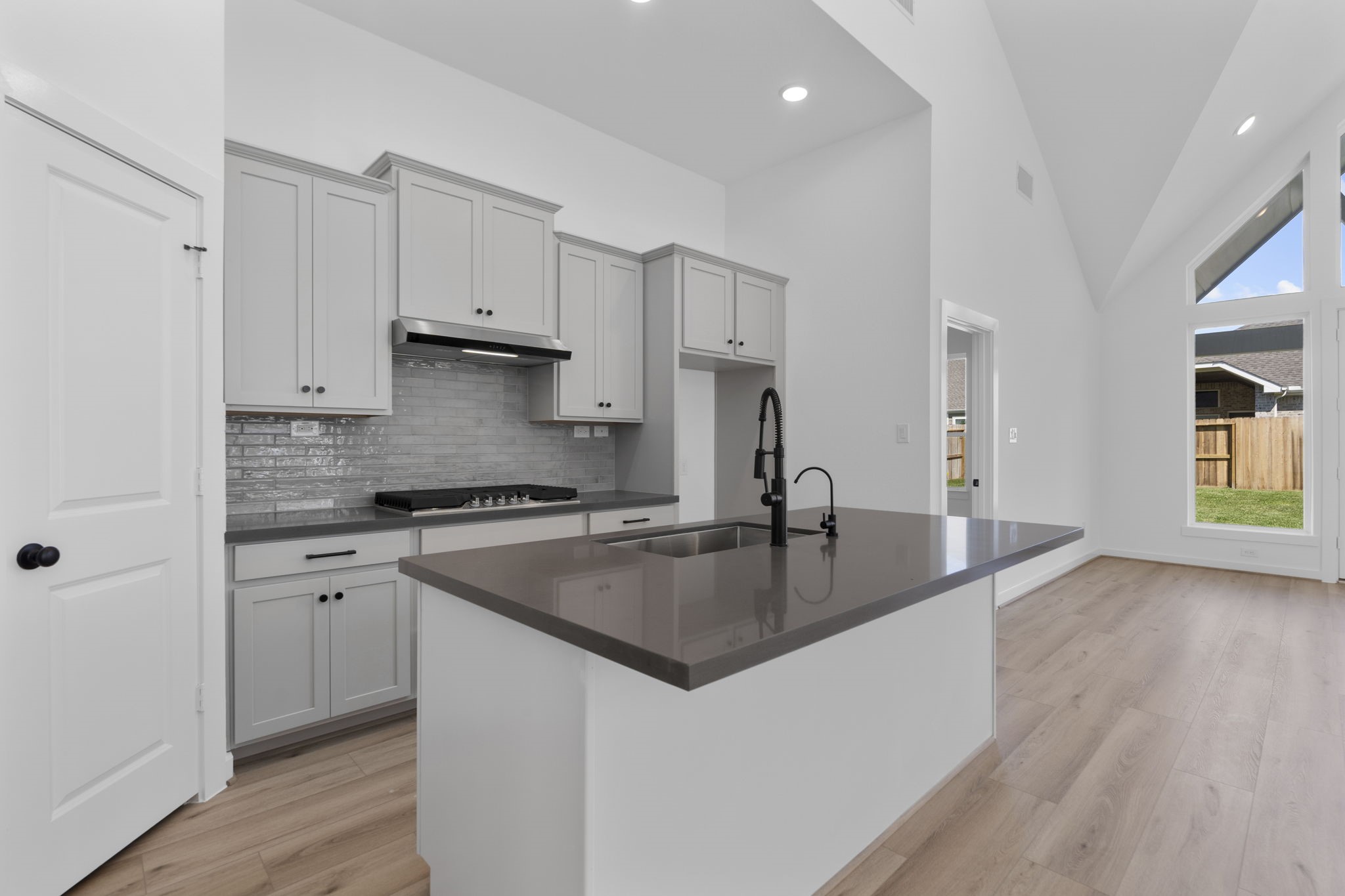 10915 Middle Rdg Drive Missouri City, TX 77459 - Photo 6 of 43