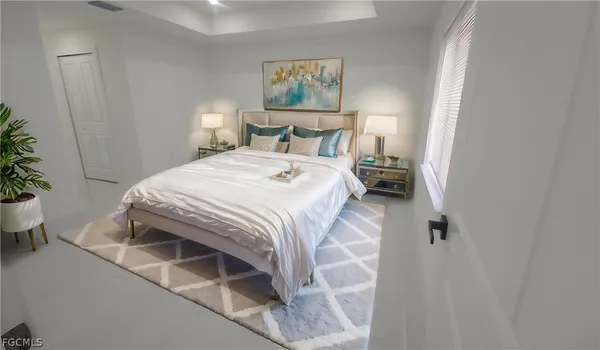 $2,100 | 219 Bell Boulevard, Lehigh Acres, FL 33974