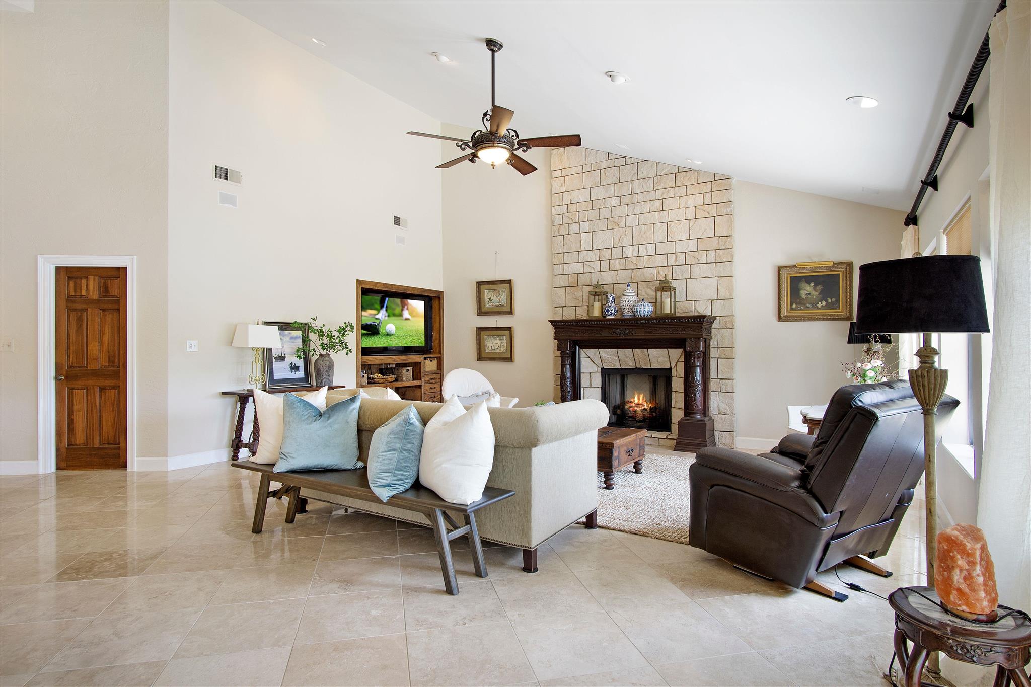 9300 Neumann Drive Elberta, AL 36530 - Photo 4 of 49