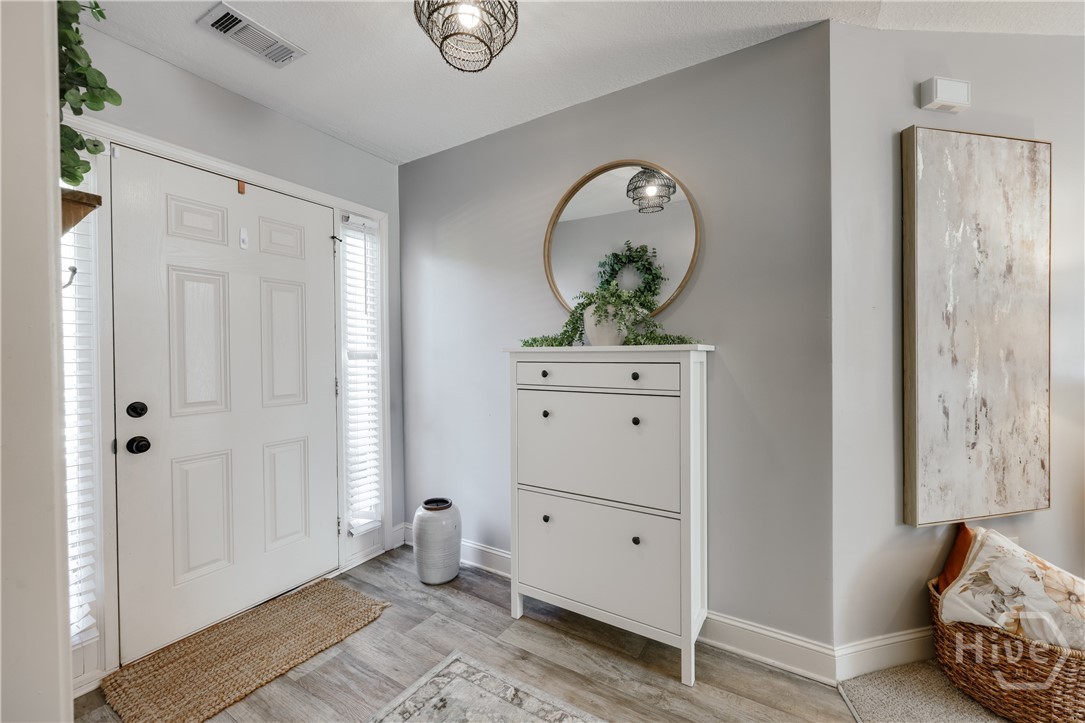 773 Shoal Creek Road Colbert, GA 30628 - Photo 4 of 37