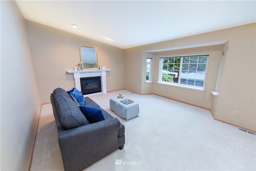 8249 Comox Road Birch Bay, WA 98230 - Photo 5 of 25 Gallery Image 5
