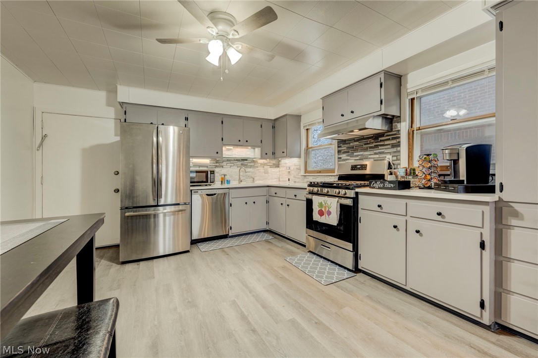 874 Ruple Road Cleveland, OH 44110 - Photo 7 of 34