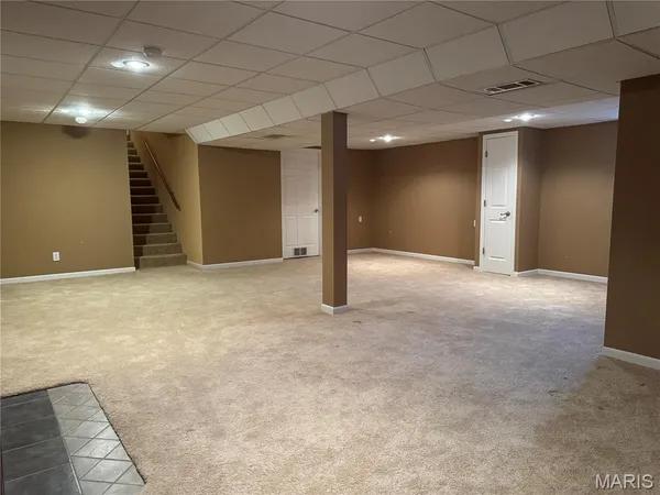 $235,000 | 133 East Harrisonville Drive, Valmeyer, IL 62295