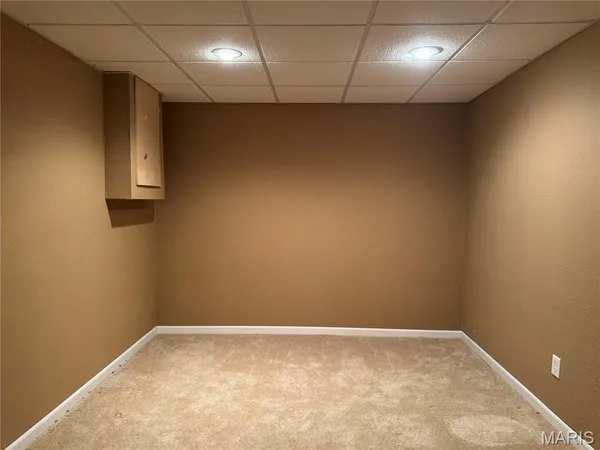 $235,000 | 133 East Harrisonville Drive, Valmeyer, IL 62295