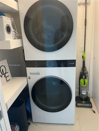 $6,000 | 2950 Northeast 188th Street, Unit 543, Aventura, FL 33180