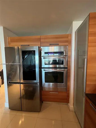 $6,000 | 2950 Northeast 188th Street, Unit 543, Aventura, FL 33180