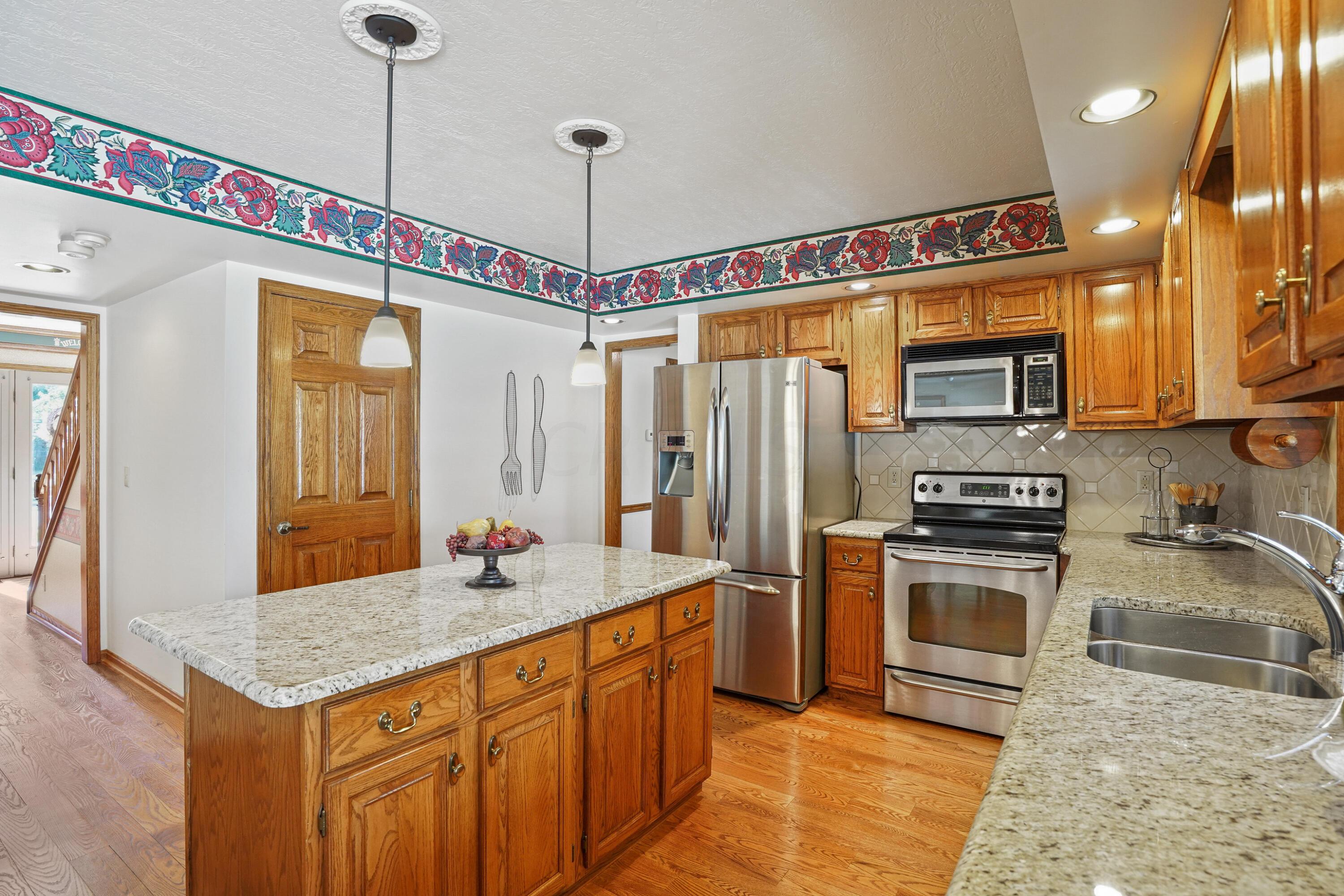 913 Riva Ridge Boulevard Columbus, OH 43230 - Photo 16 of 52 Gallery Image 16