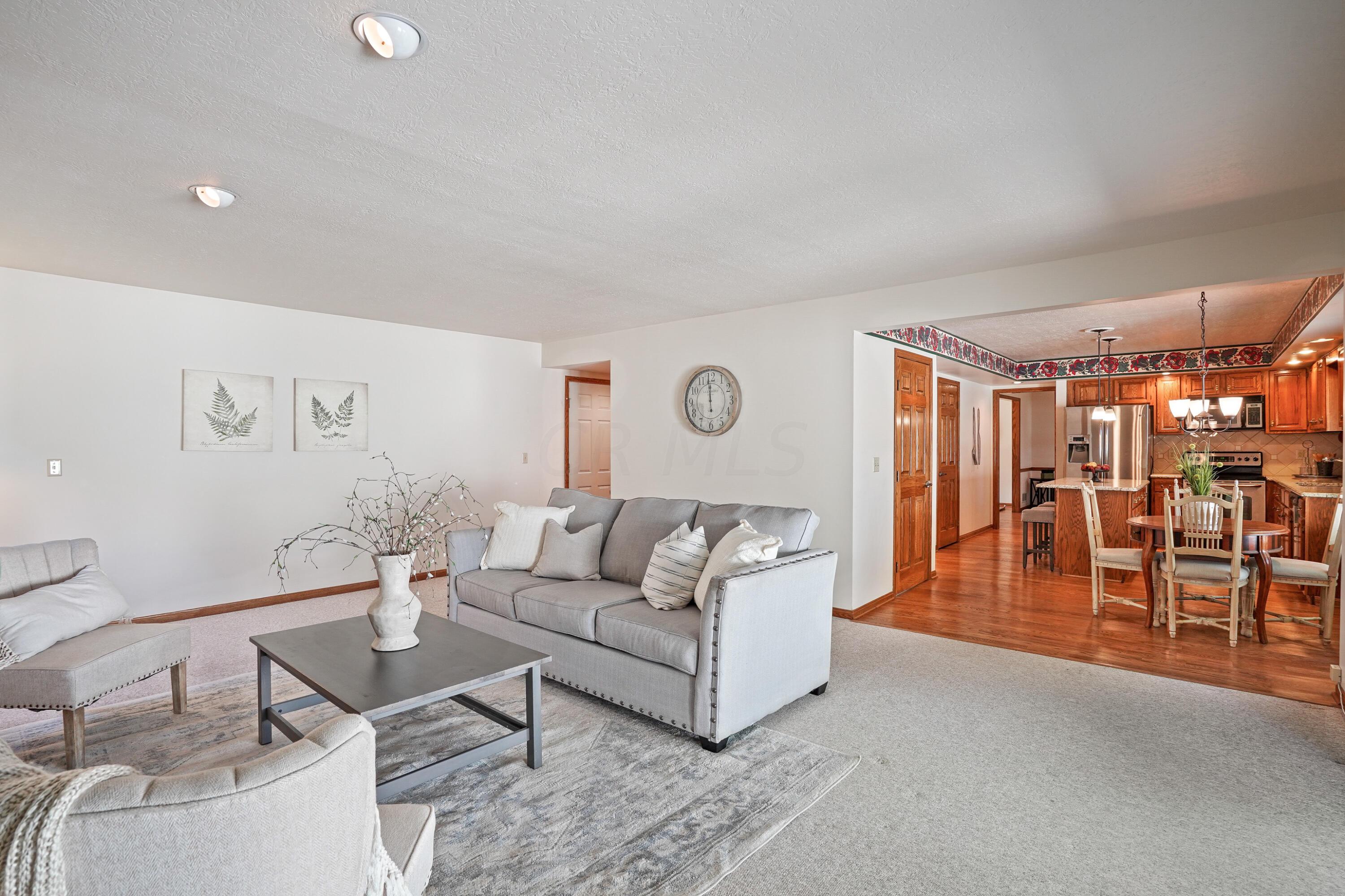 913 Riva Ridge Boulevard Columbus, OH 43230 - Photo 22 of 52 Gallery Image 22