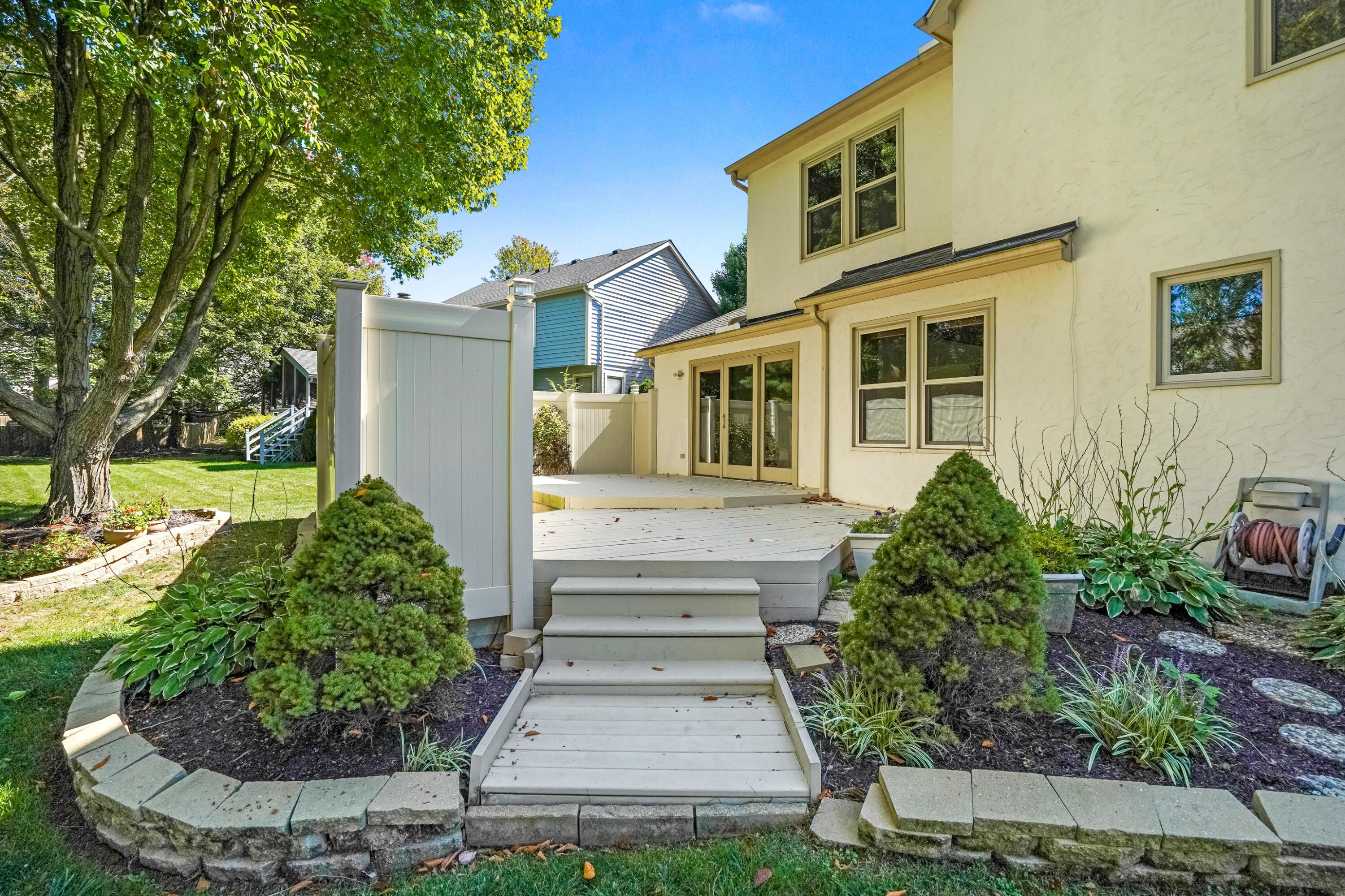 913 Riva Ridge Boulevard Columbus, OH 43230 - Photo 43 of 52 Gallery Image 43