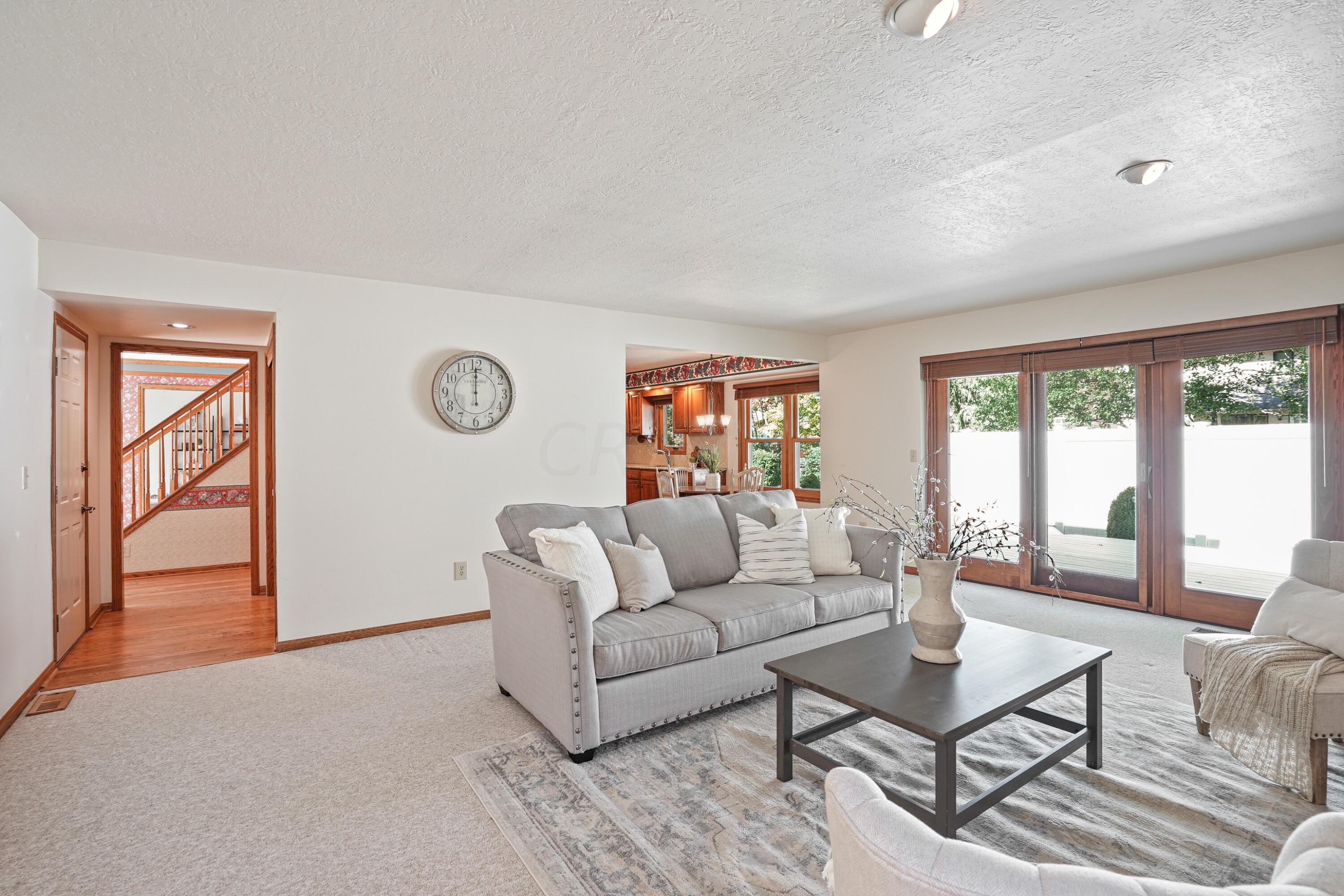 913 Riva Ridge Boulevard Columbus, OH 43230 - Photo 5 of 52 Gallery Image 5
