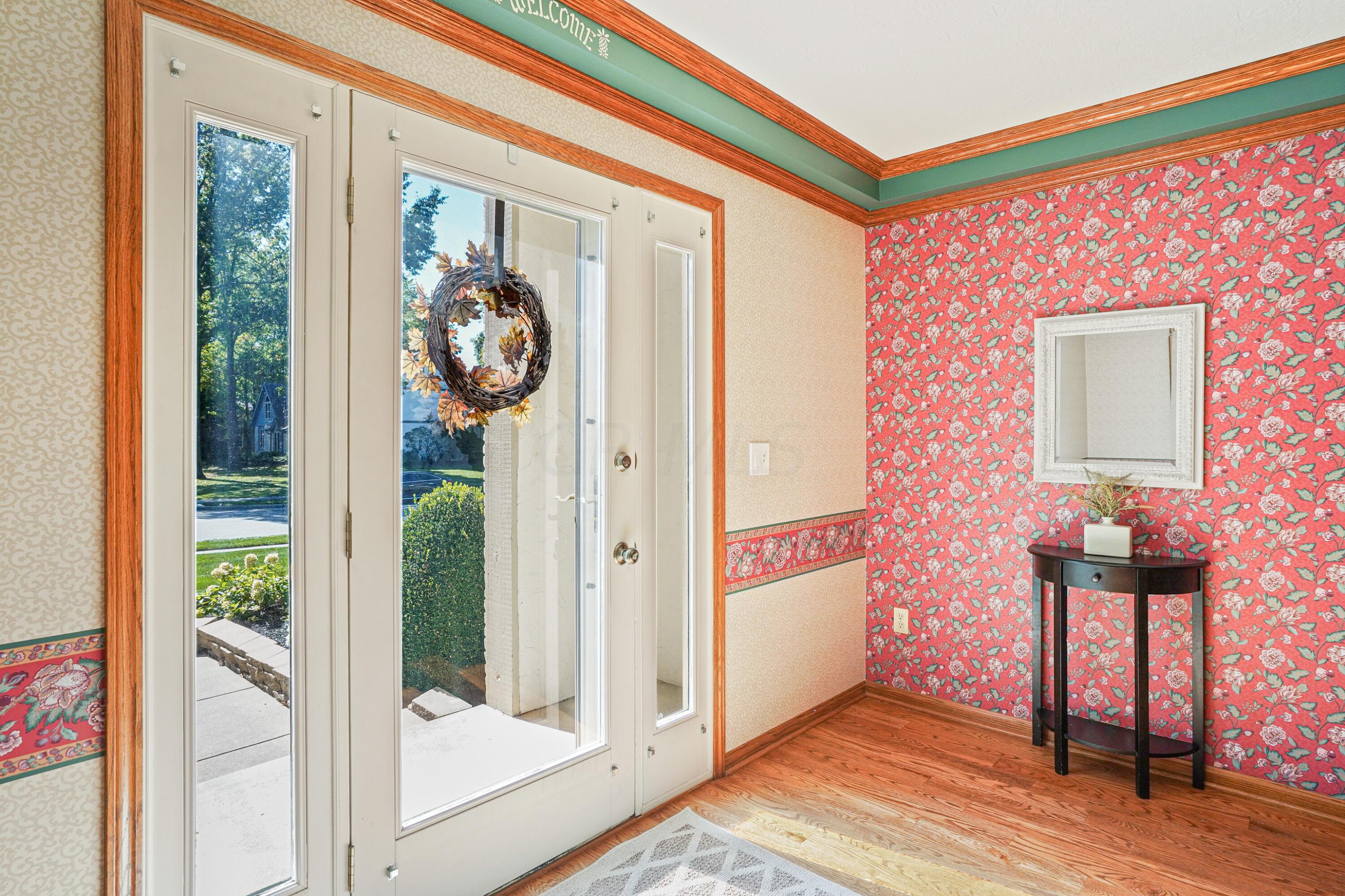 913 Riva Ridge Boulevard Columbus, OH 43230 - Photo 9 of 52 Gallery Image 9