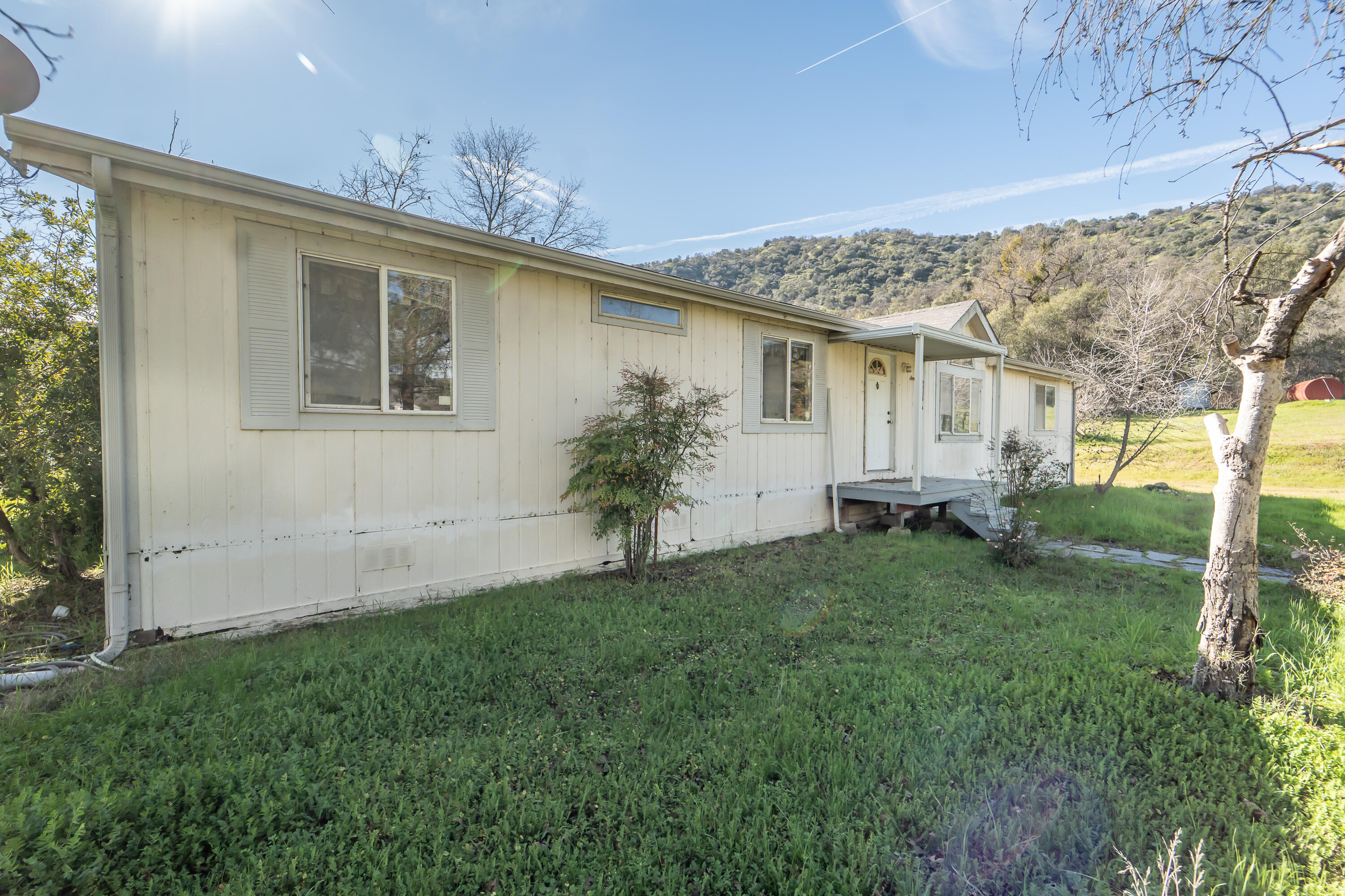 43329 North Fork Drive Three Rivers, CA 93271 - Photo 6 of 32 2
