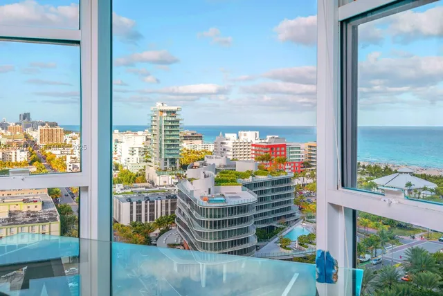 $13,000 | 300 South Pointe Drive, Unit 1701, Miami Beach, FL 33139