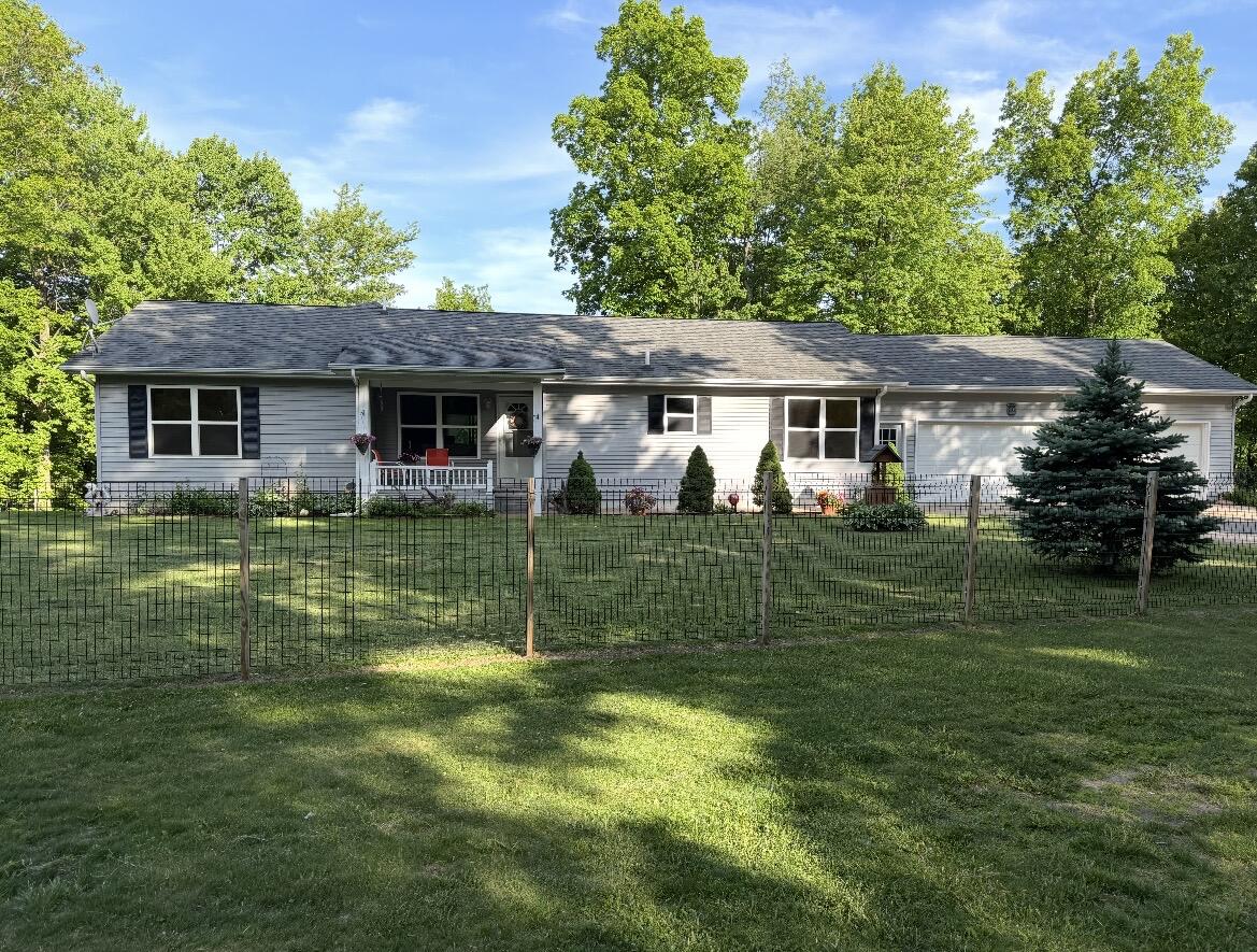 6670 Tower Lake Road Northeast Belding, MI 48809 - Photo 3 of 52