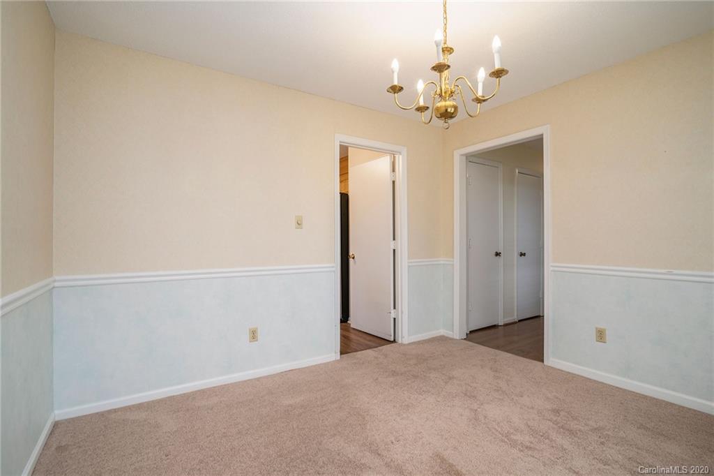 8615 Beechbrooke Road, Unit 2 Charlotte, NC 28227 - Photo 19 of 37 Gallery Image 19