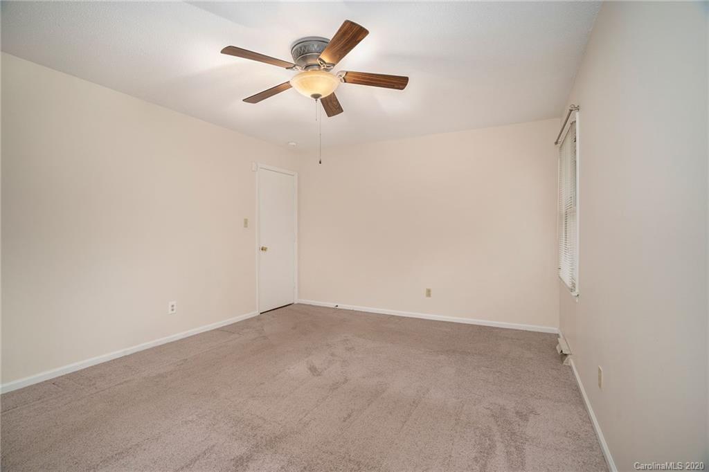 8615 Beechbrooke Road, Unit 2 Charlotte, NC 28227 - Photo 27 of 37 Gallery Image 27