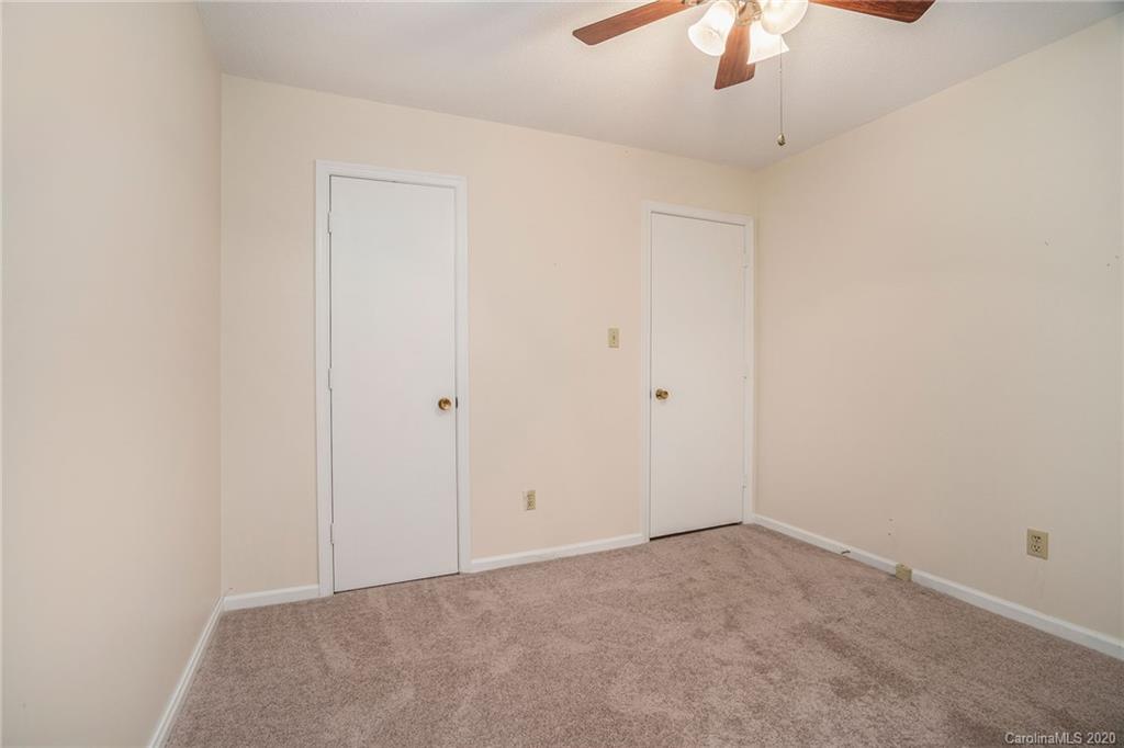8615 Beechbrooke Road, Unit 2 Charlotte, NC 28227 - Photo 32 of 37 Gallery Image 32