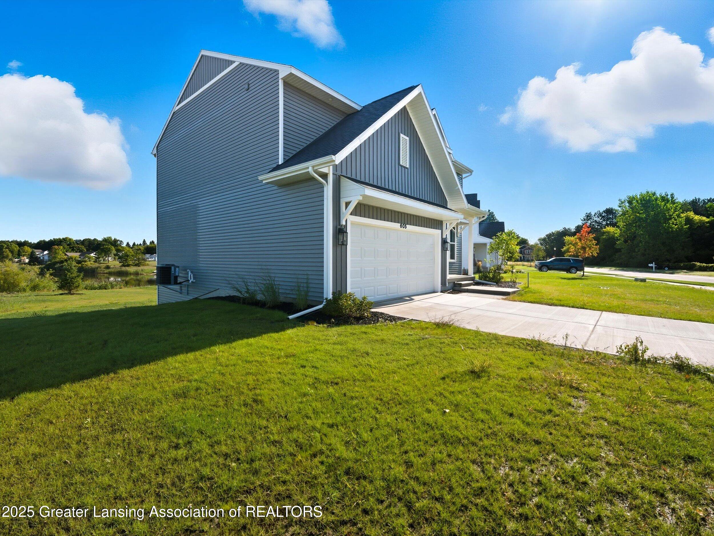605 Landbridge Perry, MI 48872 - Photo 4 of 39 605 Landbridge 73PL (3)