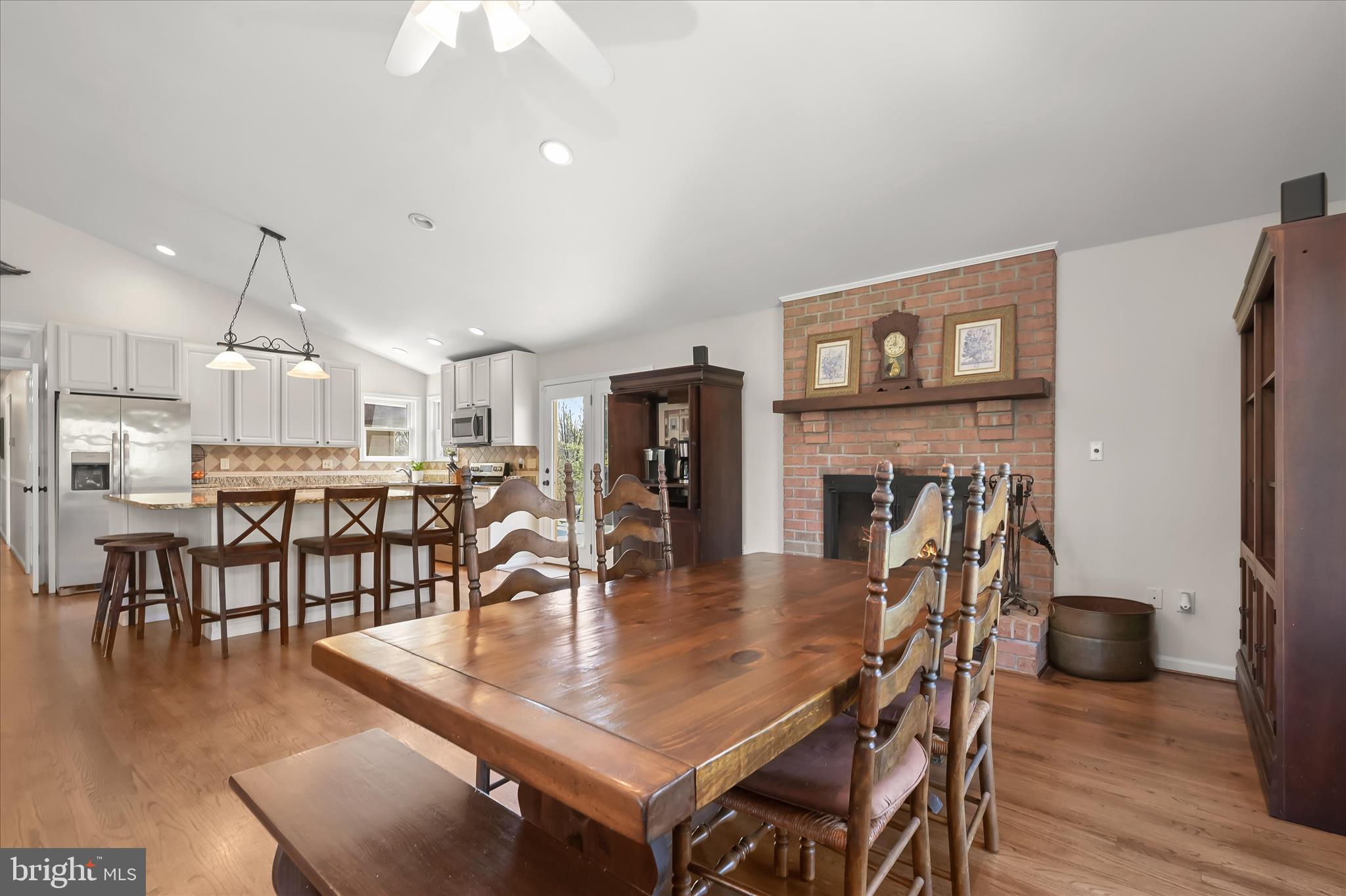 14289 Old Frederick Road Cooksville, MD 21723 - Photo 16 of 100 Great Room