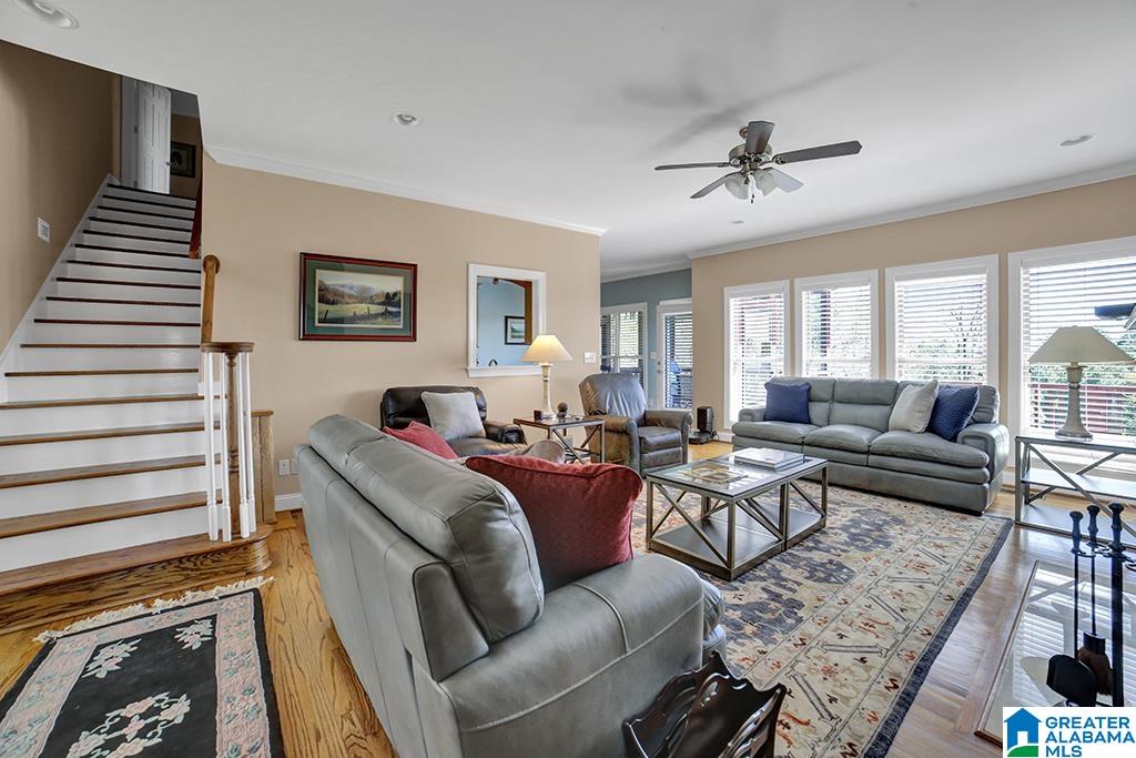 4247 Hillsedge Road Birmingham, AL 35210 - Photo 6 of 49
