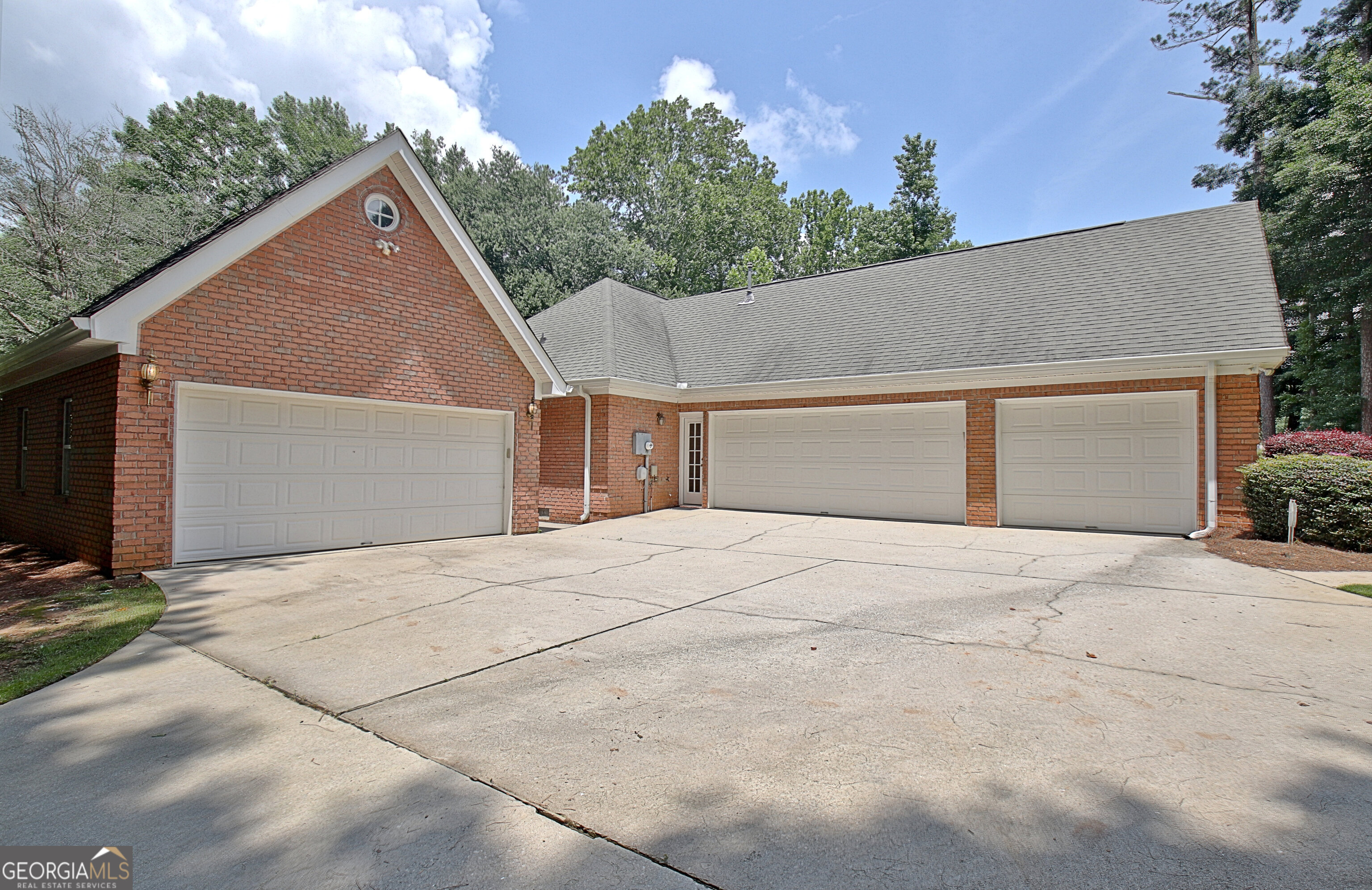 135 Pendleton Trail Tyrone, GA 30290 - Photo 6 of 74