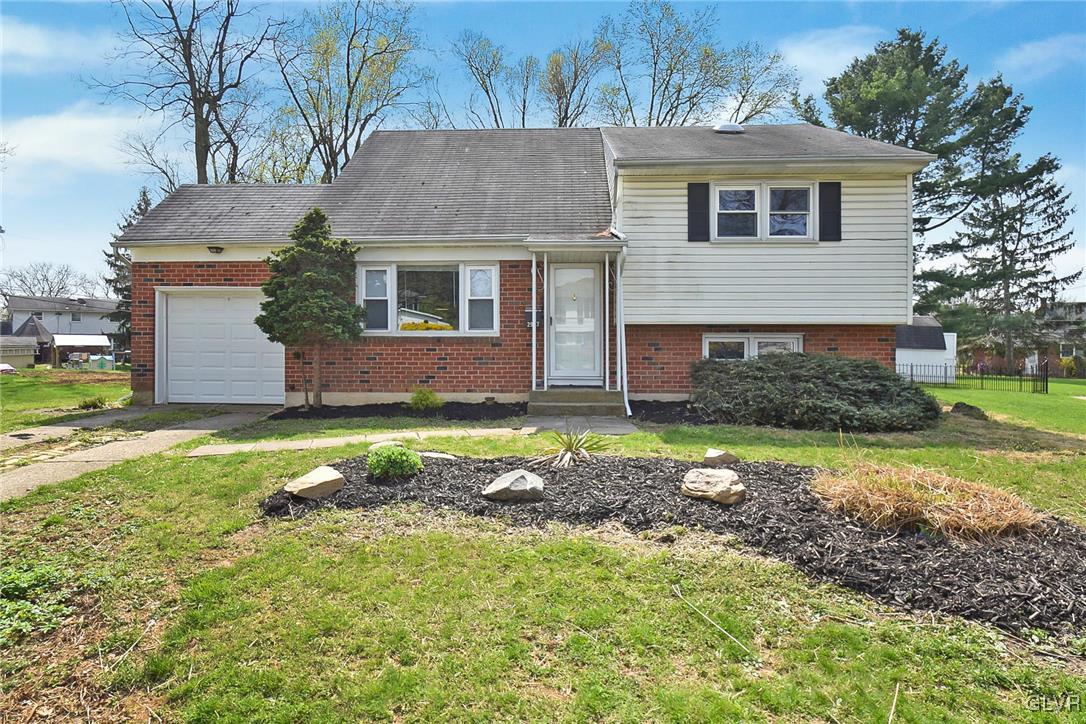 2947 Avon Road Bethlehem, PA 18017 - Photo 1 of 27 Gallery Image 1