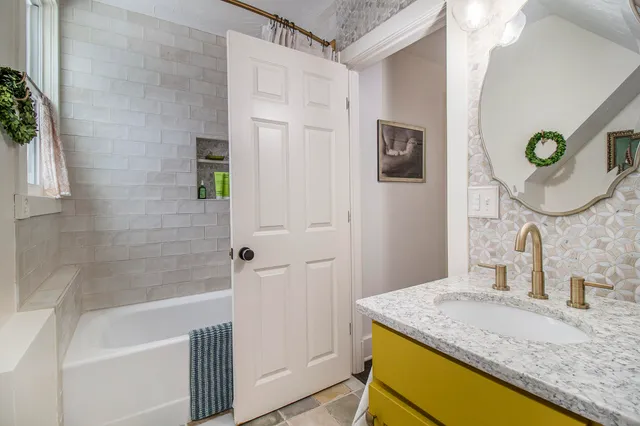 $765,000 | 6679 Dunecrest Avenue, Ludington, MI 49431