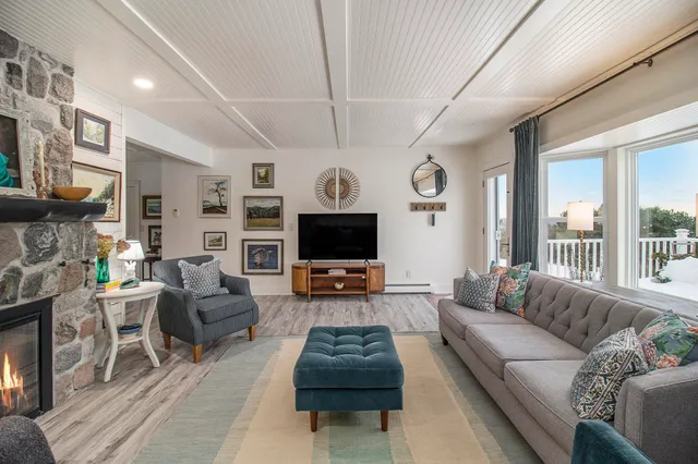 $765,000 | 6679 Dunecrest Avenue, Ludington, MI 49431