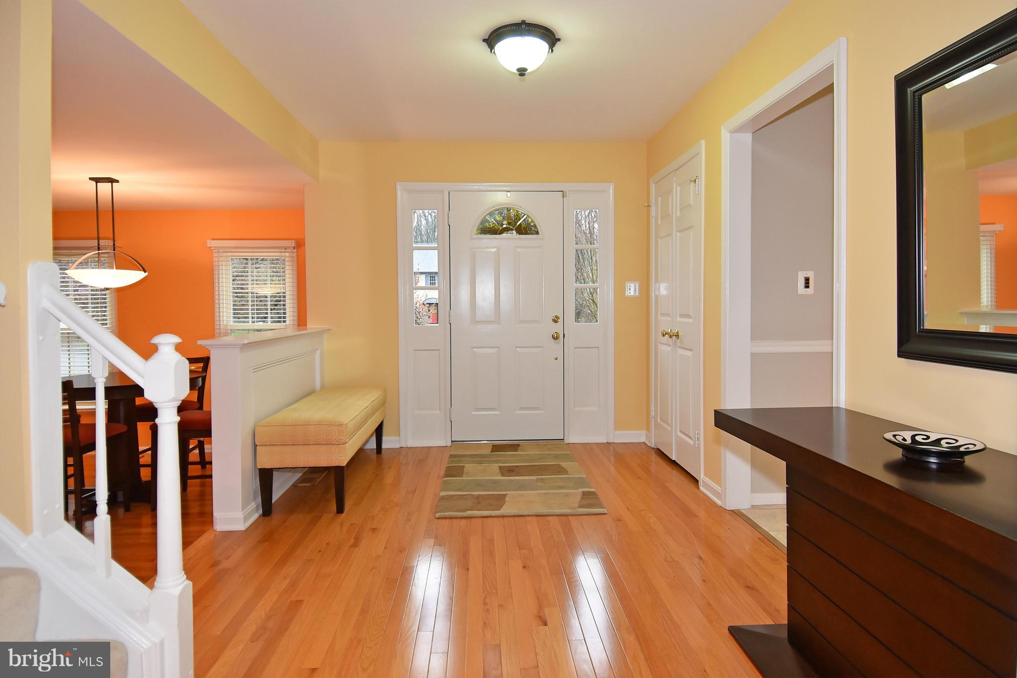 1820 Batten Hollow Road Vienna, VA 22182 - Photo 2 of 30 Interior (General)