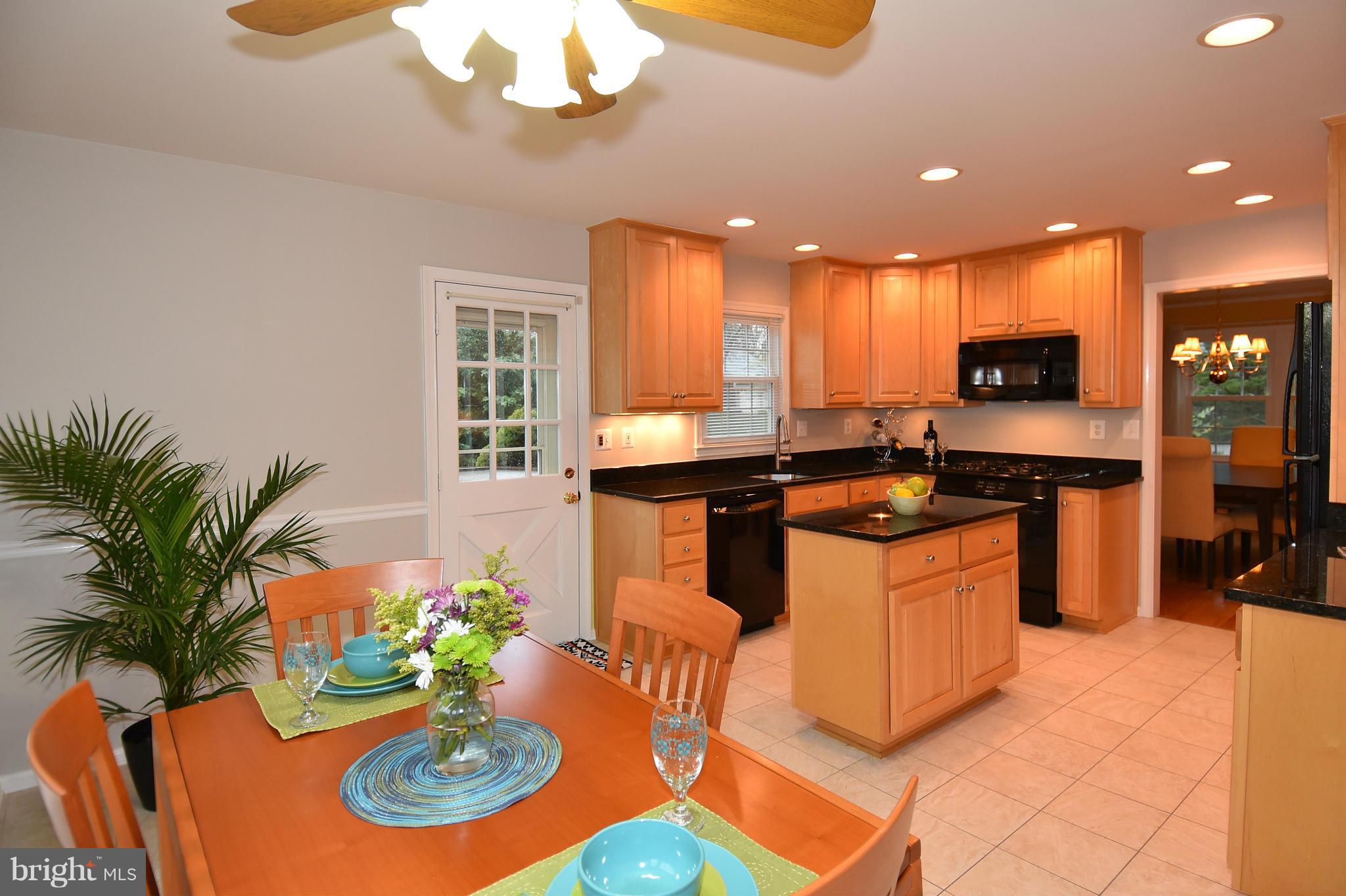 1820 Batten Hollow Road Vienna, VA 22182 - Photo 8 of 30 Kitchen