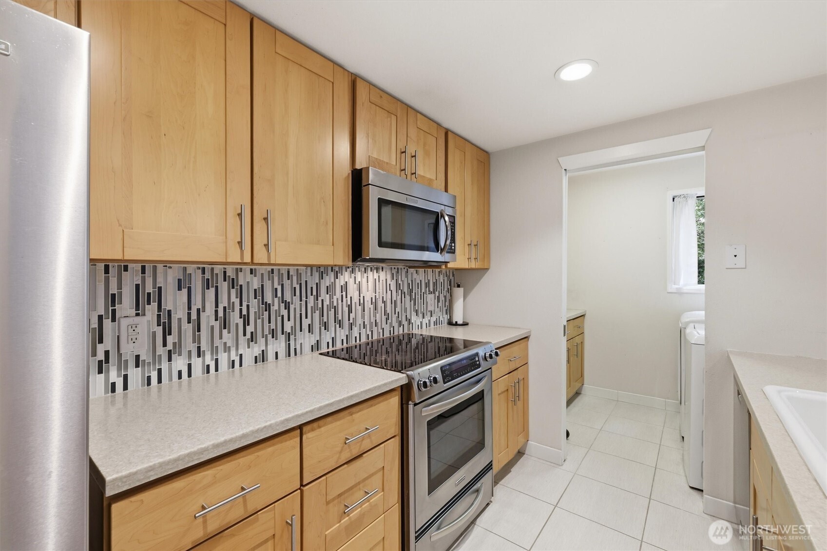 14401 Southeast Petrovitsky Road, Unit E101 Renton, WA 98058 - Photo 8 of 20 Gallery Image 8