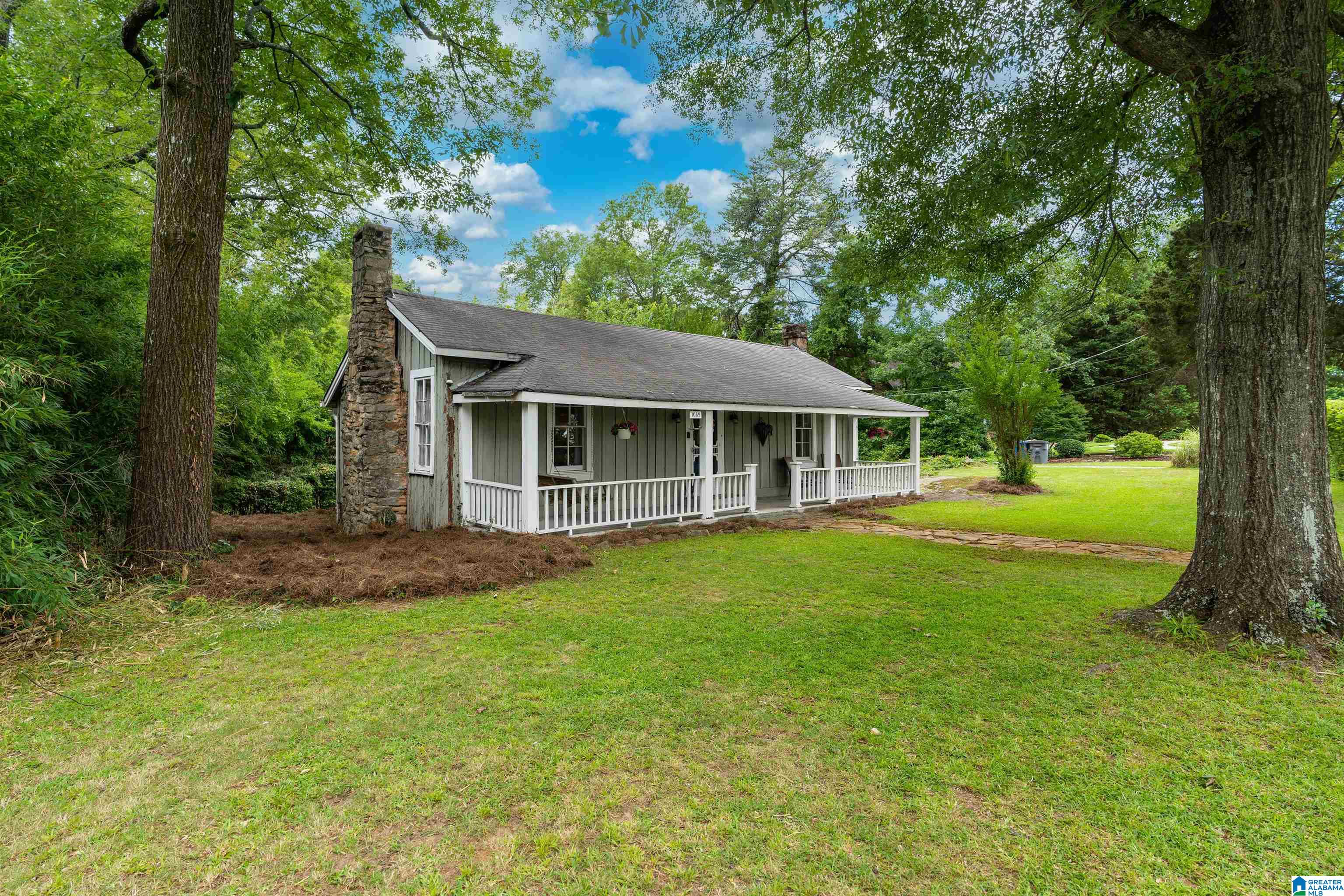 1089 Shades Crest Road Birmingham, AL 35226 - Photo 4 of 45