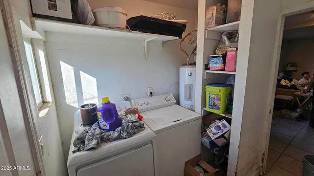 $250,000 | 20 South 30th Avenue, Phoenix, AZ 85009