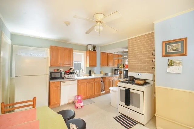 $1,375,000 | 3 Hunnewell Street, Melrose, MA 02176