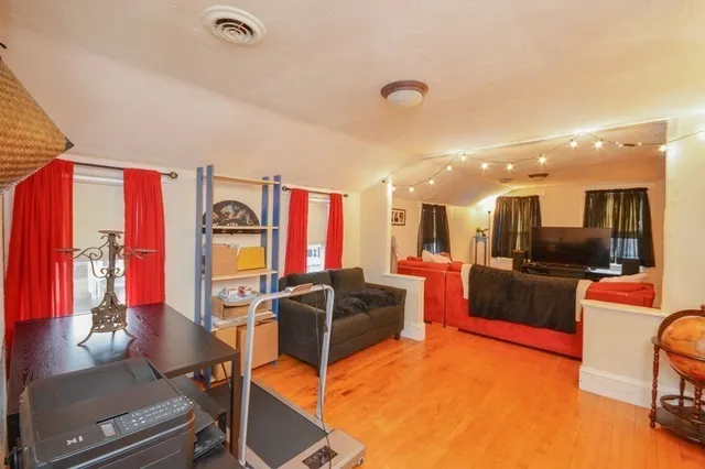 $1,375,000 | 3 Hunnewell Street, Melrose, MA 02176