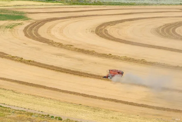 $10,999,999 | 425-940 Constantia Road, Doyle, CA 96109