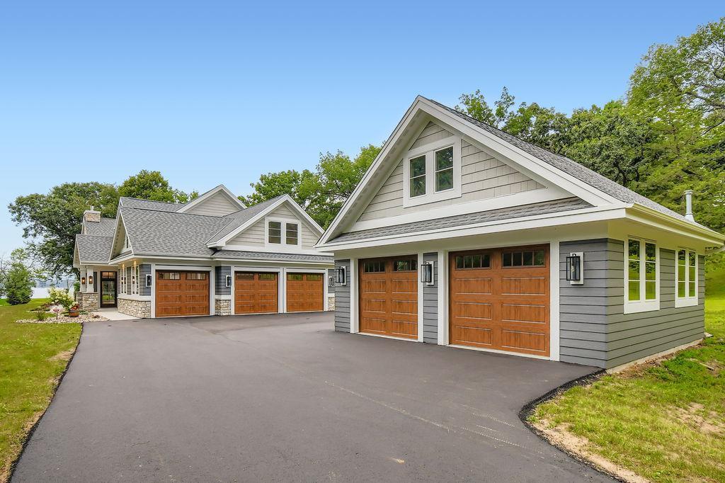 294 Cove Road Hudson, WI 54016 - Photo 2 of 42