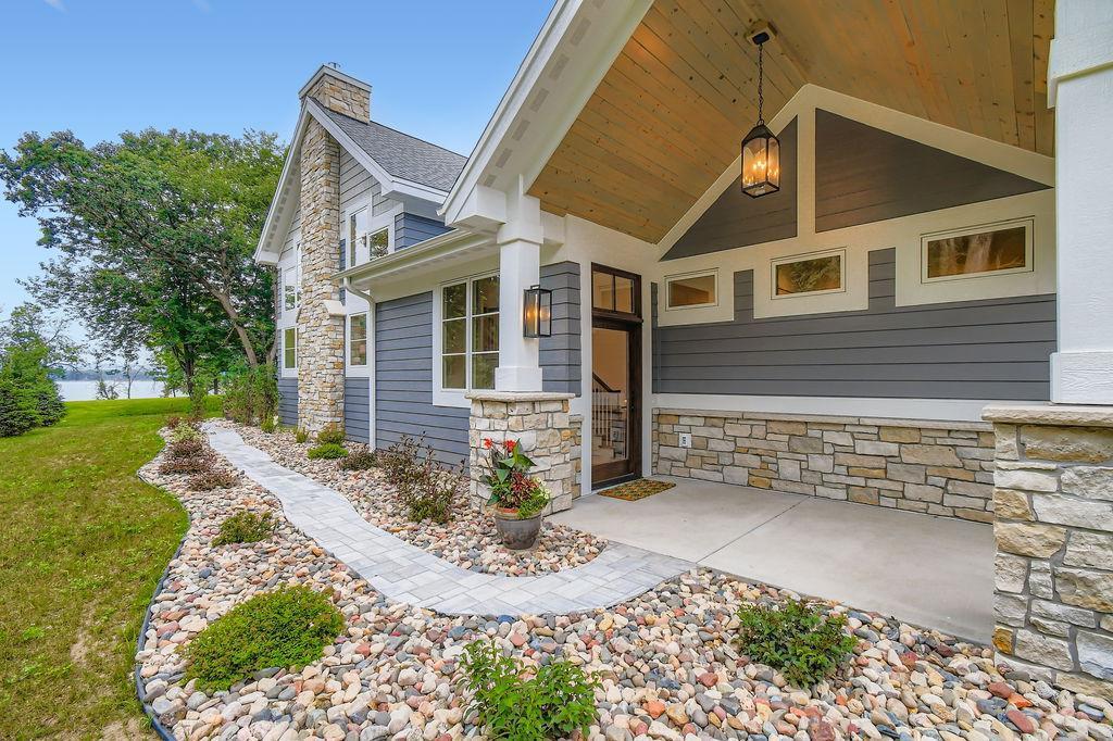 294 Cove Road Hudson, WI 54016 - Photo 6 of 42