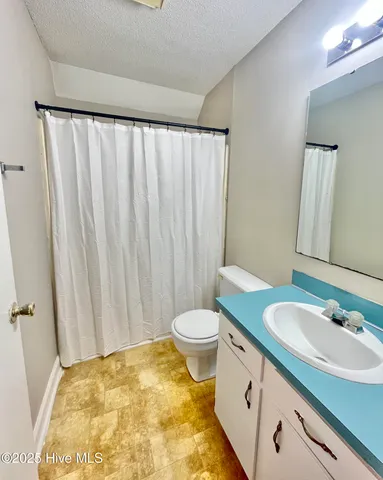 $1,890 | 101 Southridge Drive, Greenville, NC 27858