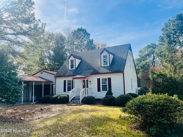 $1,890 | 101 Southridge Drive, Greenville, NC 27858