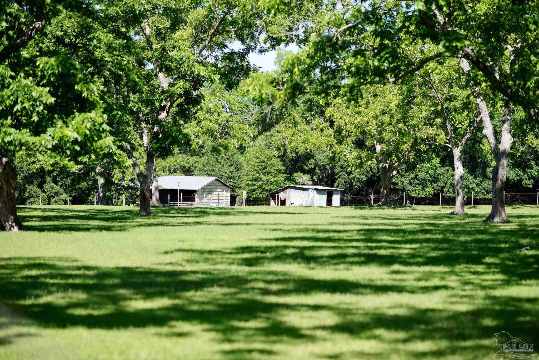 2001 Chavers Road Cantonment, FL 32533 - Photo 25 of 64