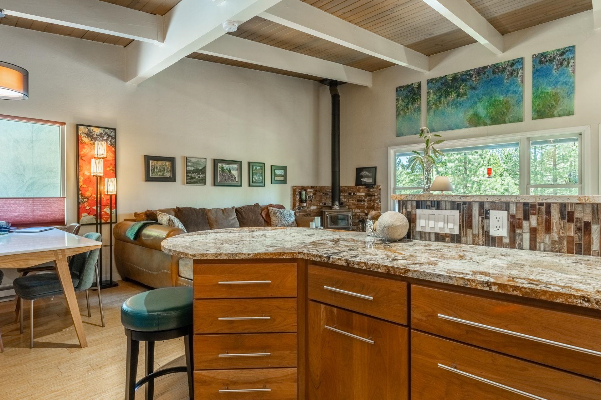 50 Hidden Valley Road, Unit 16 Mammoth Lakes, CA 93546 - Photo 14 of 58
