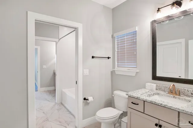 $2,900 | 4320 Quiet Court, Gulf Breeze, FL 32563