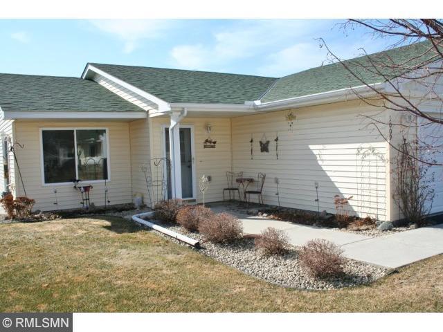 1009 Ivy Ridge Terrace Buffalo, MN 55313 - Photo 3 of 15 Gallery Image 3