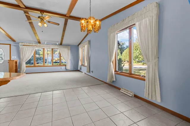 $475,000 | 634 East Walnut Place, Sturgeon Bay, WI 54235